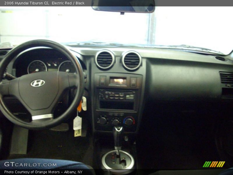 Electric Red / Black 2006 Hyundai Tiburon GS
