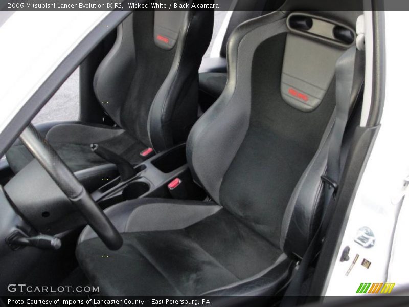 Wicked White / Black Alcantara 2006 Mitsubishi Lancer Evolution IX RS
