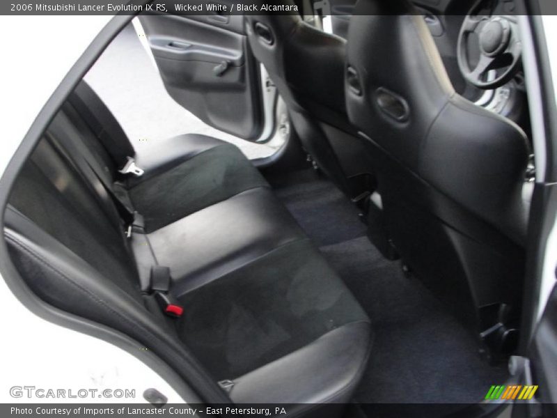 Wicked White / Black Alcantara 2006 Mitsubishi Lancer Evolution IX RS