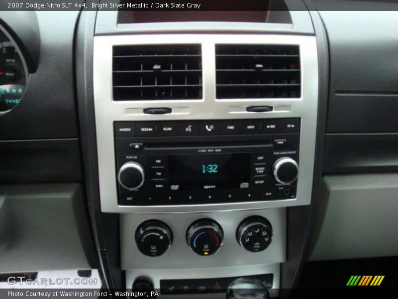 Bright Silver Metallic / Dark Slate Gray 2007 Dodge Nitro SLT 4x4