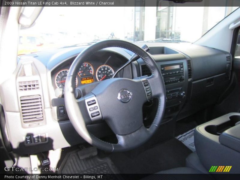 Blizzard White / Charcoal 2009 Nissan Titan LE King Cab 4x4