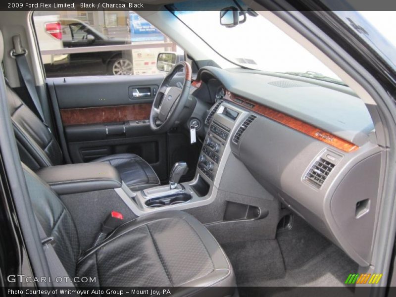 Black / Charcoal Black 2009 Ford Flex Limited