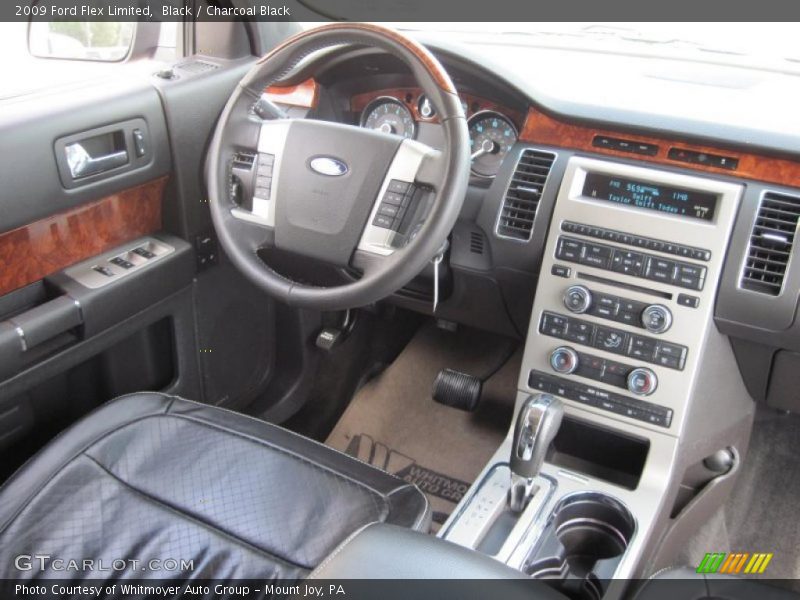 Black / Charcoal Black 2009 Ford Flex Limited