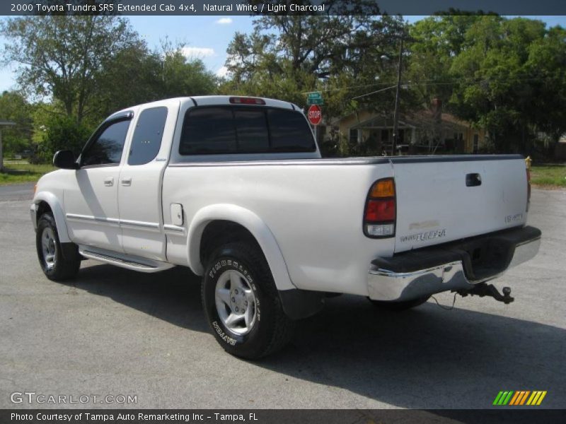 Natural White / Light Charcoal 2000 Toyota Tundra SR5 Extended Cab 4x4