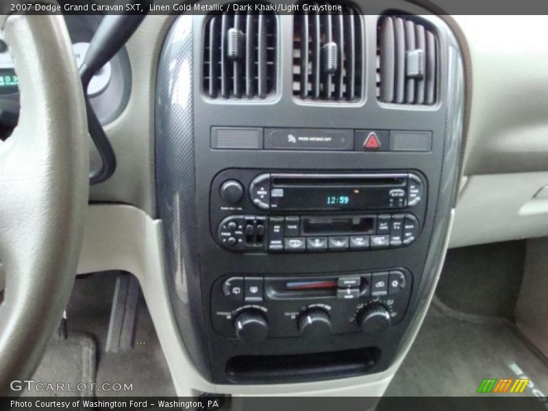 Linen Gold Metallic / Dark Khaki/Light Graystone 2007 Dodge Grand Caravan SXT