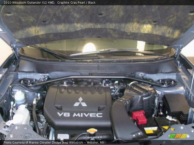 Graphite Gray Pearl / Black 2010 Mitsubishi Outlander XLS 4WD