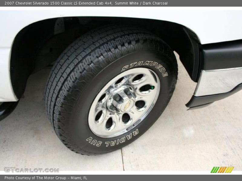 Summit White / Dark Charcoal 2007 Chevrolet Silverado 1500 Classic LS Extended Cab 4x4
