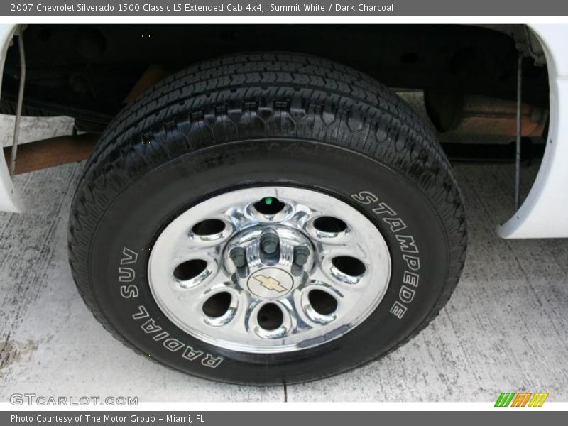 Summit White / Dark Charcoal 2007 Chevrolet Silverado 1500 Classic LS Extended Cab 4x4
