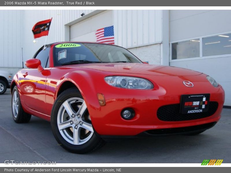 True Red / Black 2006 Mazda MX-5 Miata Roadster