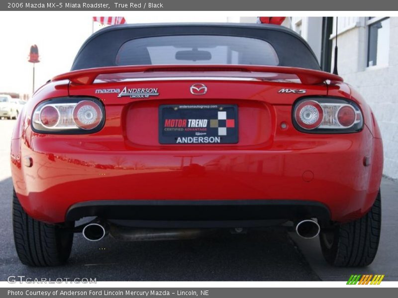 True Red / Black 2006 Mazda MX-5 Miata Roadster