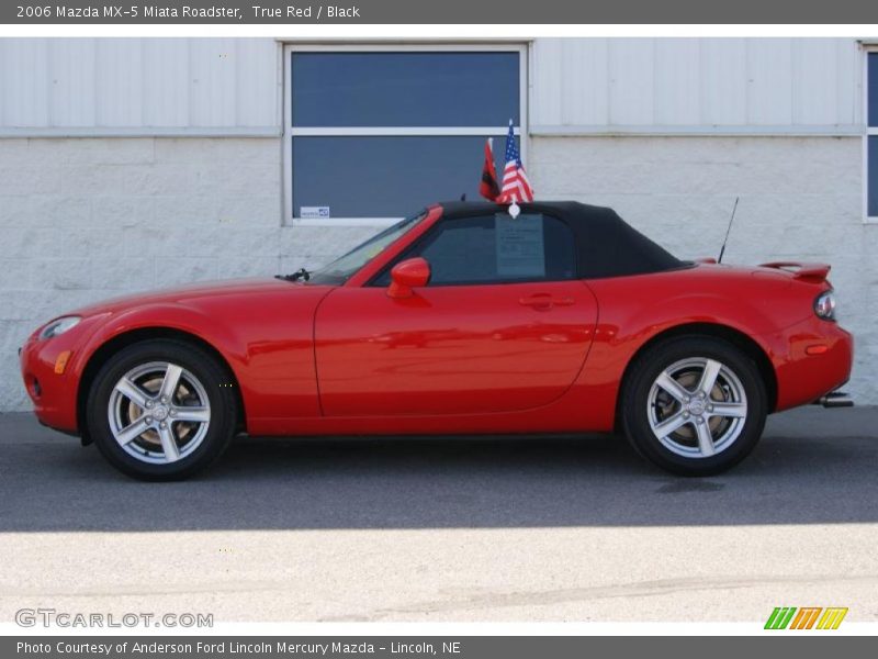 True Red / Black 2006 Mazda MX-5 Miata Roadster