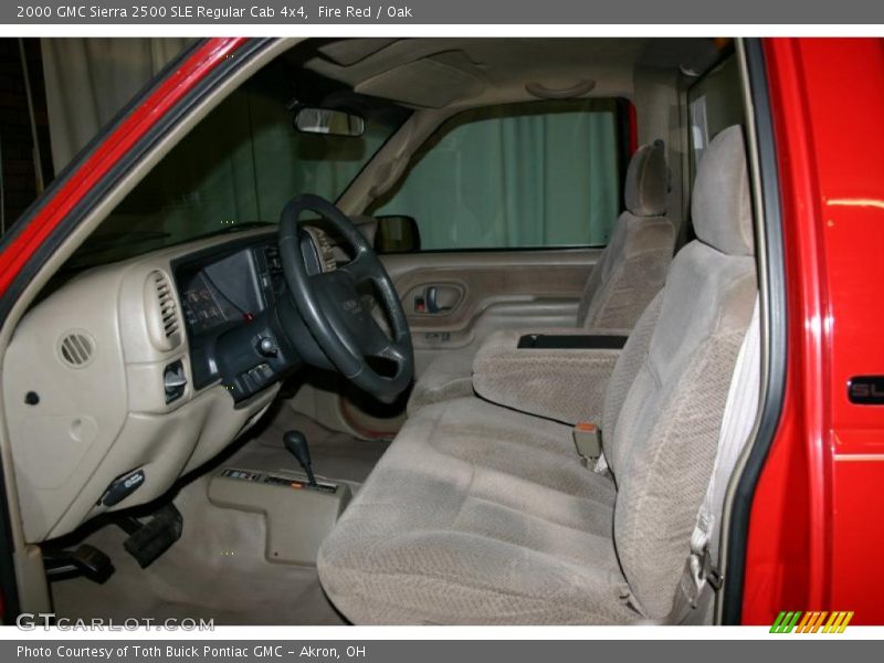 Fire Red / Oak 2000 GMC Sierra 2500 SLE Regular Cab 4x4
