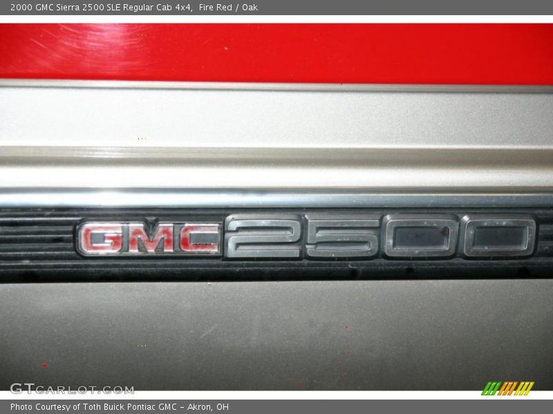 Fire Red / Oak 2000 GMC Sierra 2500 SLE Regular Cab 4x4