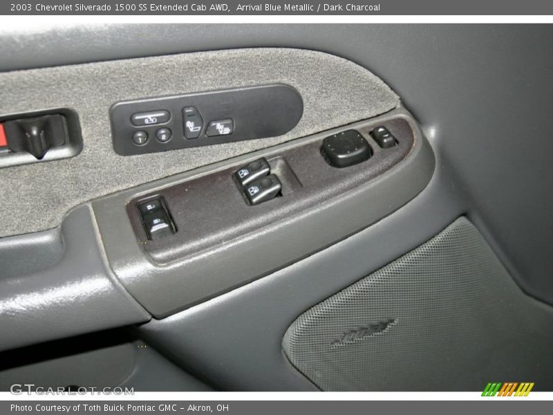 Arrival Blue Metallic / Dark Charcoal 2003 Chevrolet Silverado 1500 SS Extended Cab AWD