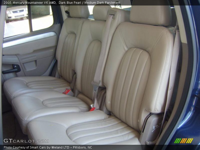 Dark Blue Pearl / Medium Dark Parchment 2005 Mercury Mountaineer V6 AWD