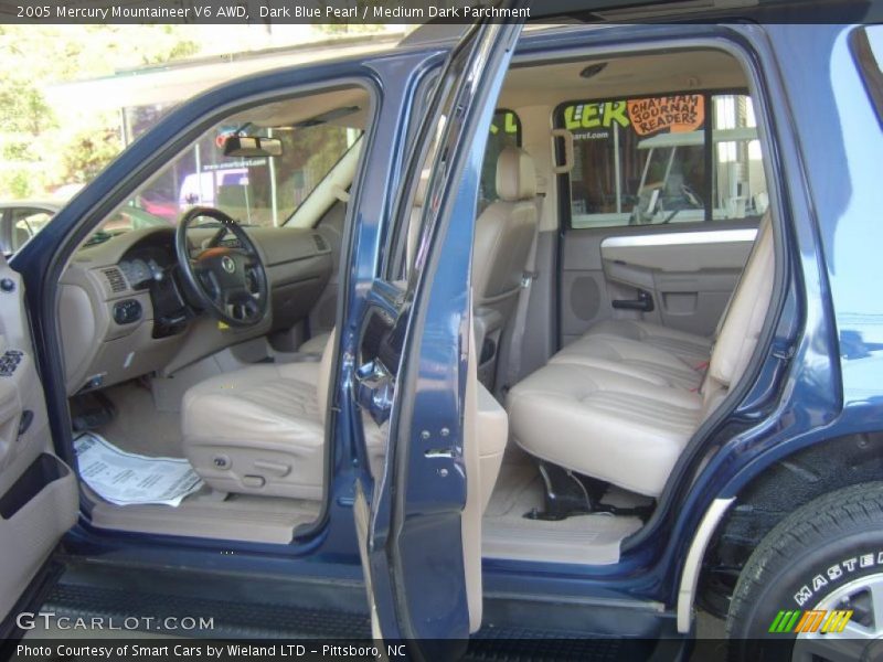 Dark Blue Pearl / Medium Dark Parchment 2005 Mercury Mountaineer V6 AWD
