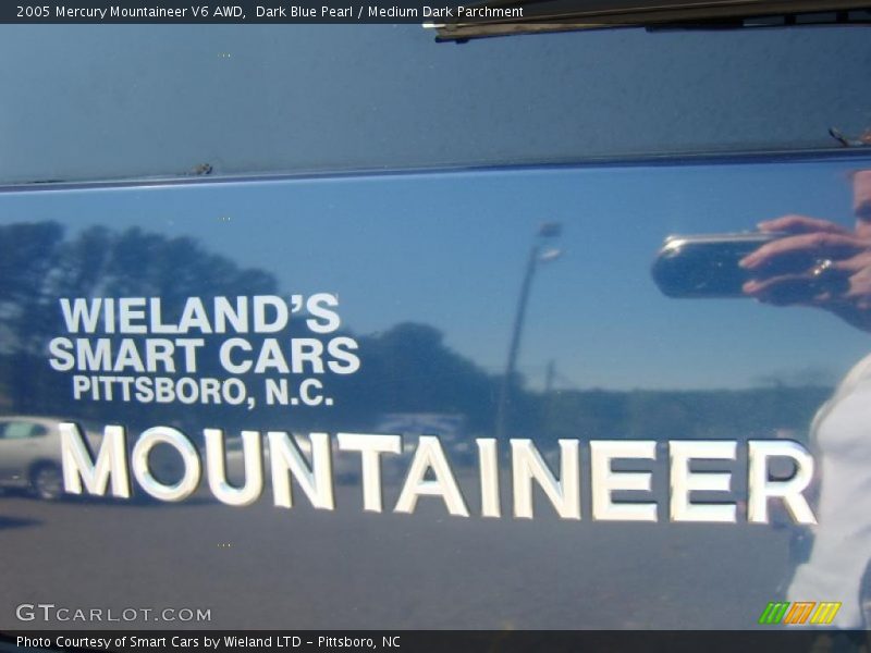 Dark Blue Pearl / Medium Dark Parchment 2005 Mercury Mountaineer V6 AWD
