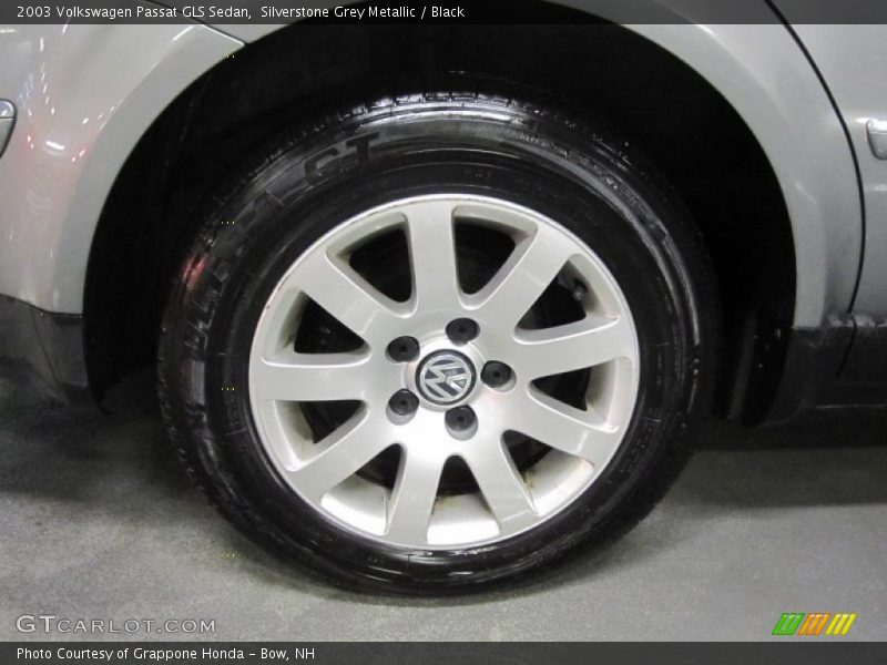 Silverstone Grey Metallic / Black 2003 Volkswagen Passat GLS Sedan