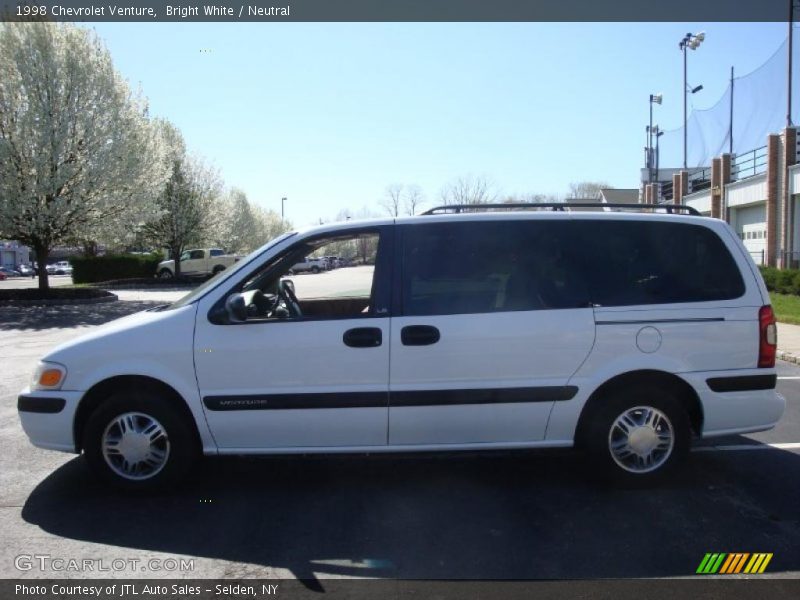 Bright White / Neutral 1998 Chevrolet Venture