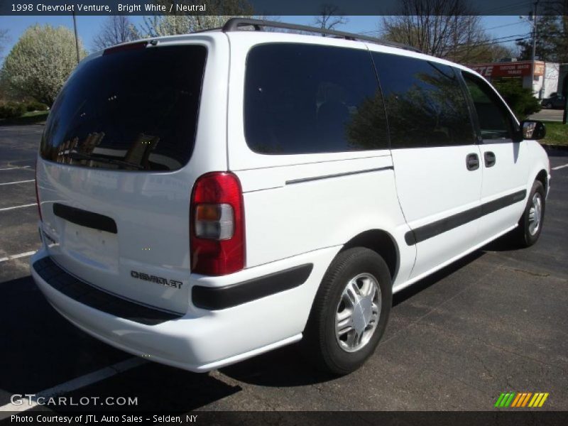 Bright White / Neutral 1998 Chevrolet Venture