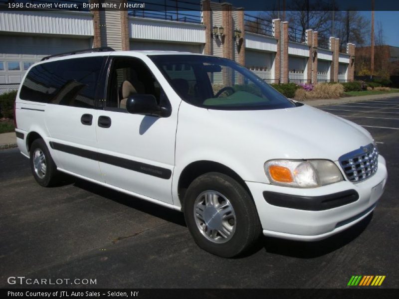 Bright White / Neutral 1998 Chevrolet Venture