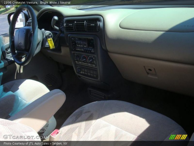 Bright White / Neutral 1998 Chevrolet Venture