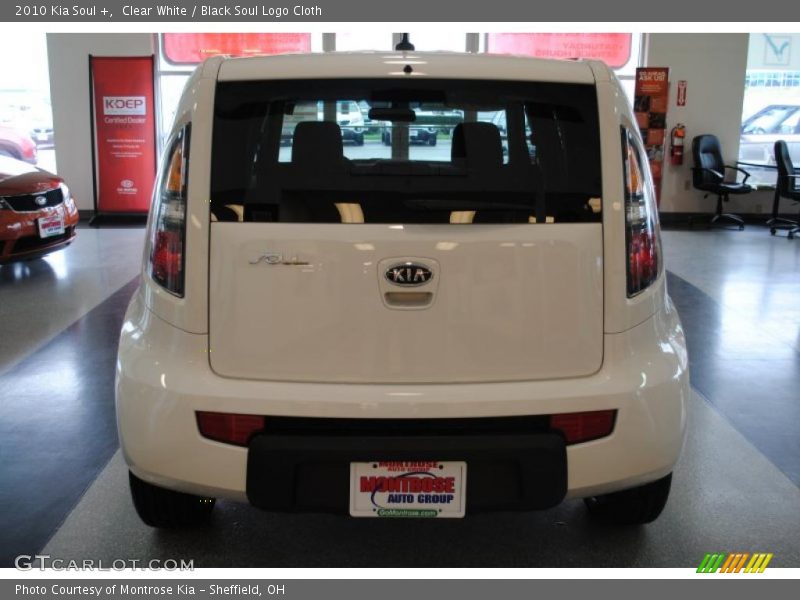 Clear White / Black Soul Logo Cloth 2010 Kia Soul +