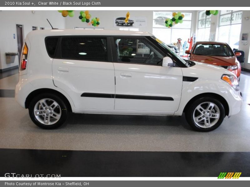 Clear White / Black Soul Logo Cloth 2010 Kia Soul +