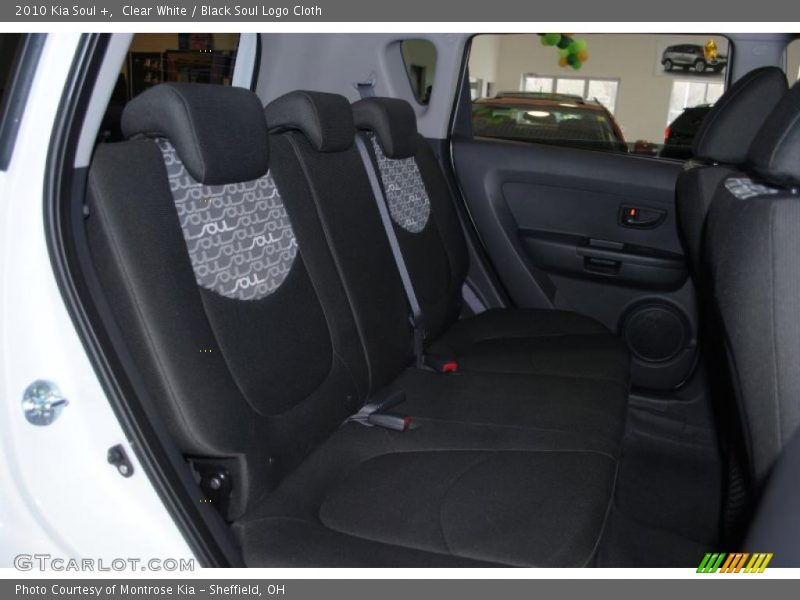 Clear White / Black Soul Logo Cloth 2010 Kia Soul +
