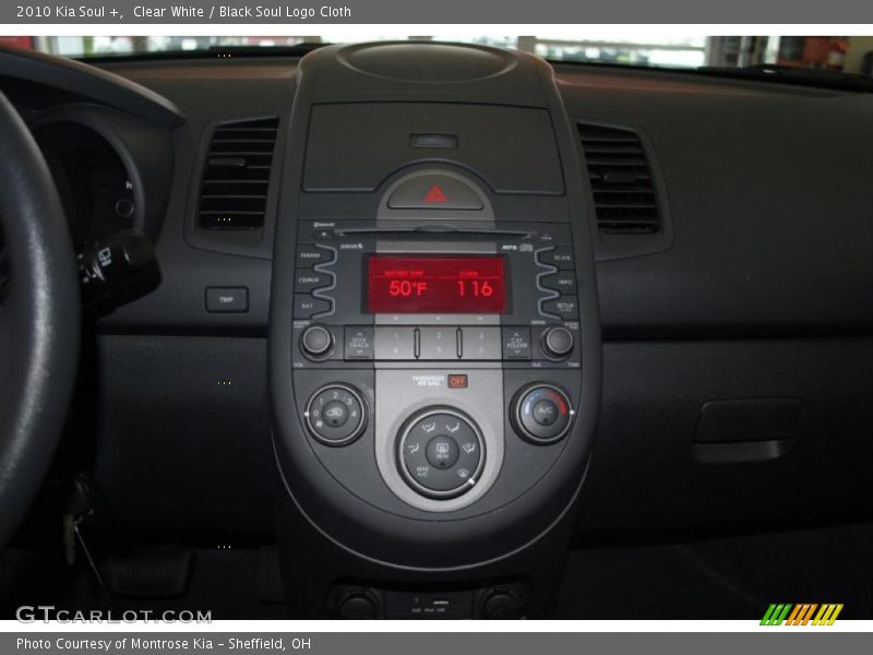 Clear White / Black Soul Logo Cloth 2010 Kia Soul +