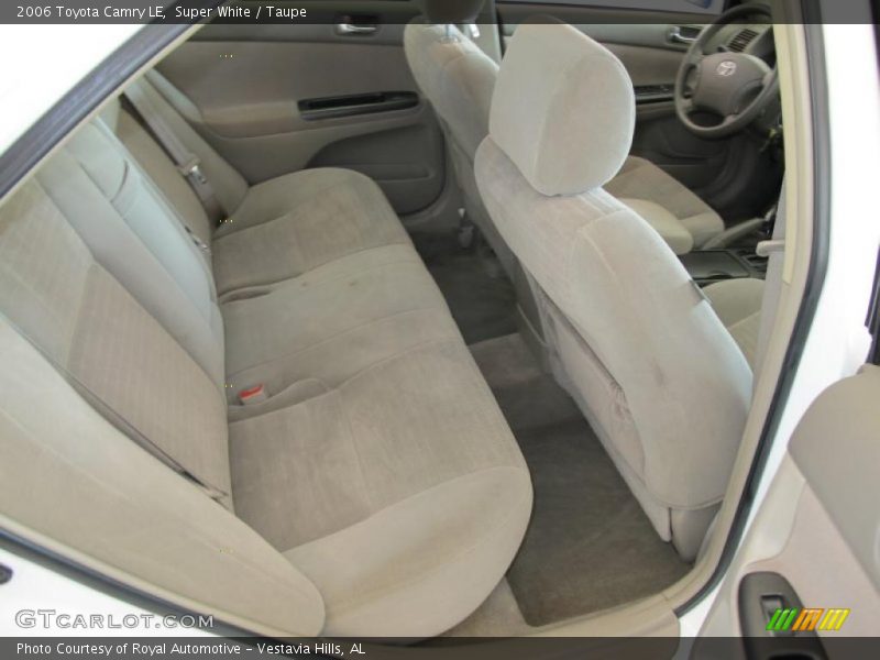 Super White / Taupe 2006 Toyota Camry LE