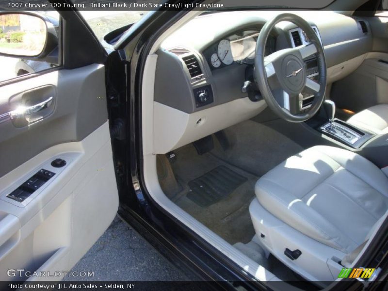 Brilliant Black / Dark Slate Gray/Light Graystone 2007 Chrysler 300 Touring