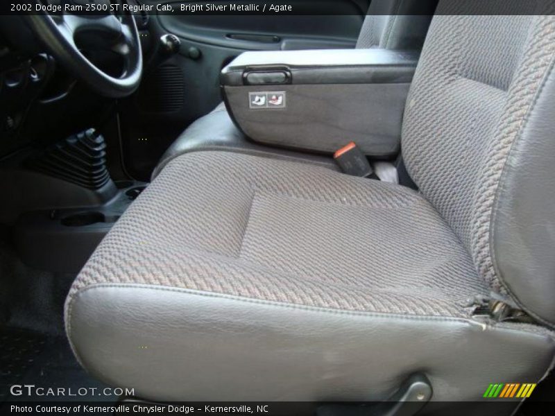 Bright Silver Metallic / Agate 2002 Dodge Ram 2500 ST Regular Cab
