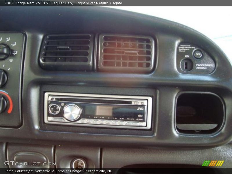 Bright Silver Metallic / Agate 2002 Dodge Ram 2500 ST Regular Cab