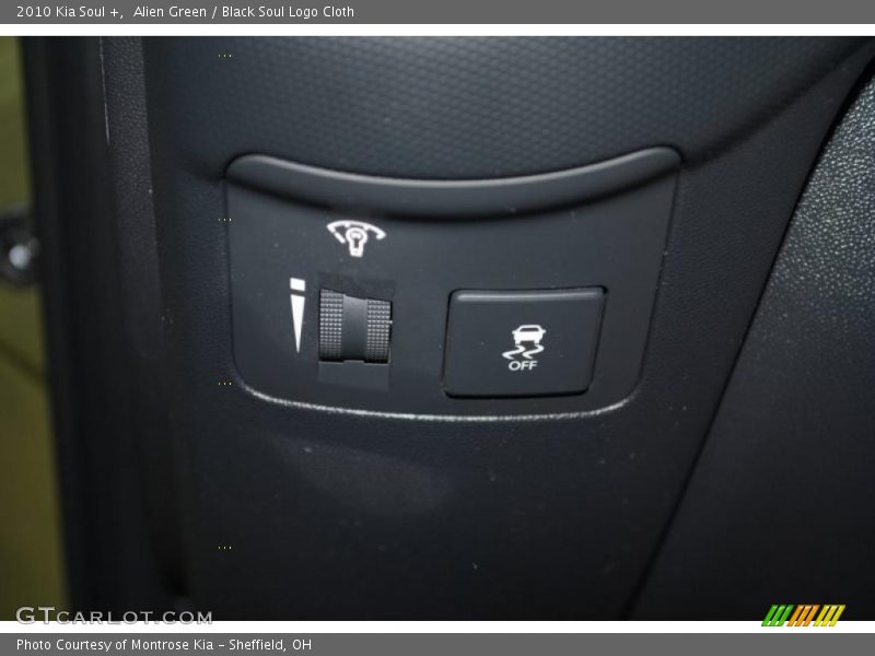 Alien Green / Black Soul Logo Cloth 2010 Kia Soul +