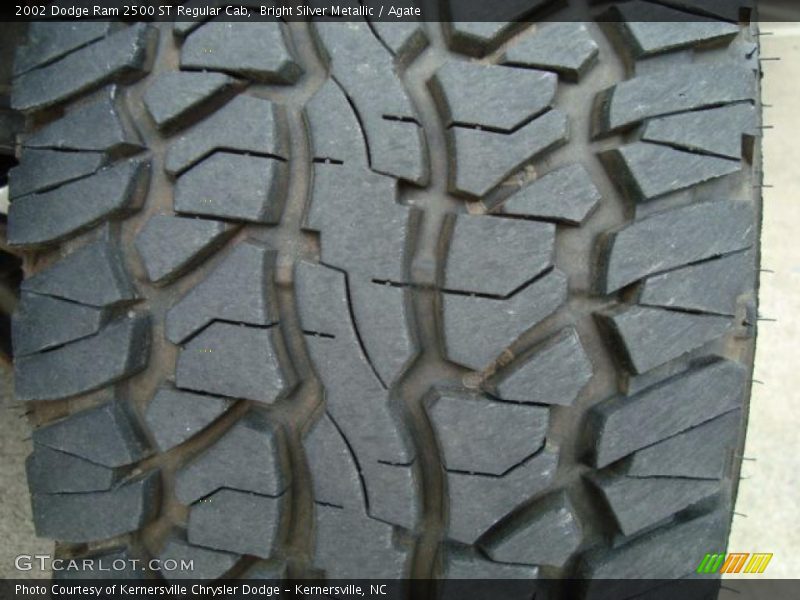 Bright Silver Metallic / Agate 2002 Dodge Ram 2500 ST Regular Cab