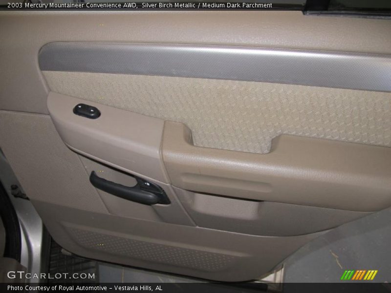 Silver Birch Metallic / Medium Dark Parchment 2003 Mercury Mountaineer Convenience AWD