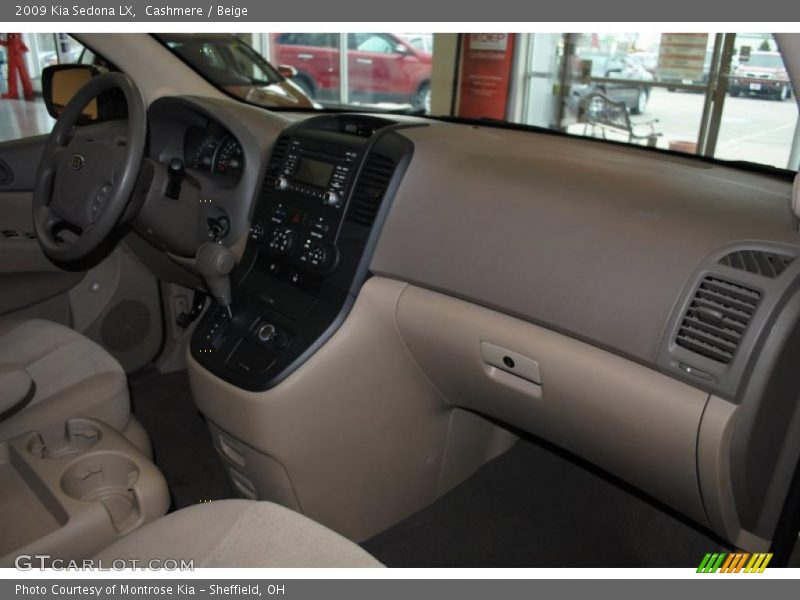 Cashmere / Beige 2009 Kia Sedona LX