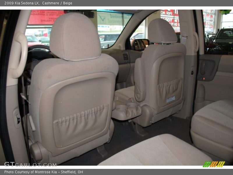 Cashmere / Beige 2009 Kia Sedona LX