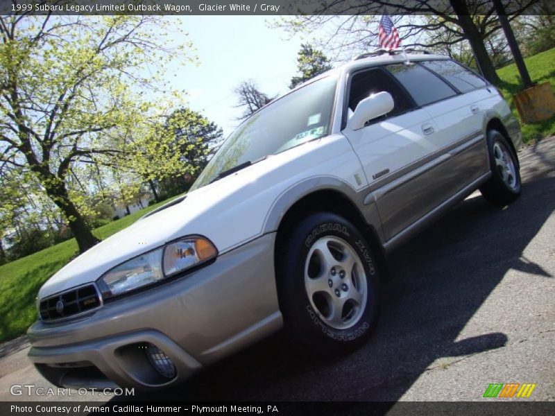 Glacier White / Gray 1999 Subaru Legacy Limited Outback Wagon