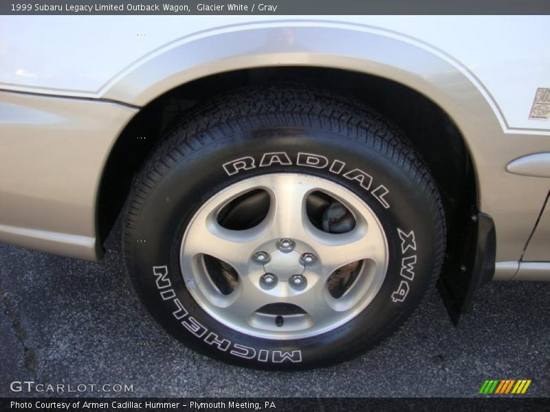 Glacier White / Gray 1999 Subaru Legacy Limited Outback Wagon