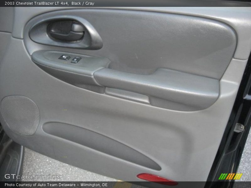 Black / Gray 2003 Chevrolet TrailBlazer LT 4x4