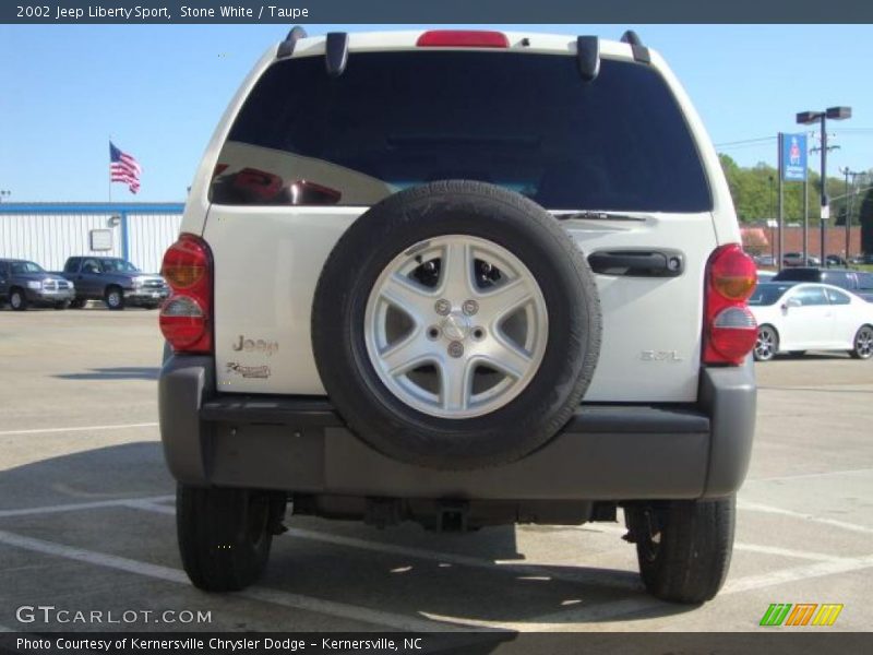 Stone White / Taupe 2002 Jeep Liberty Sport