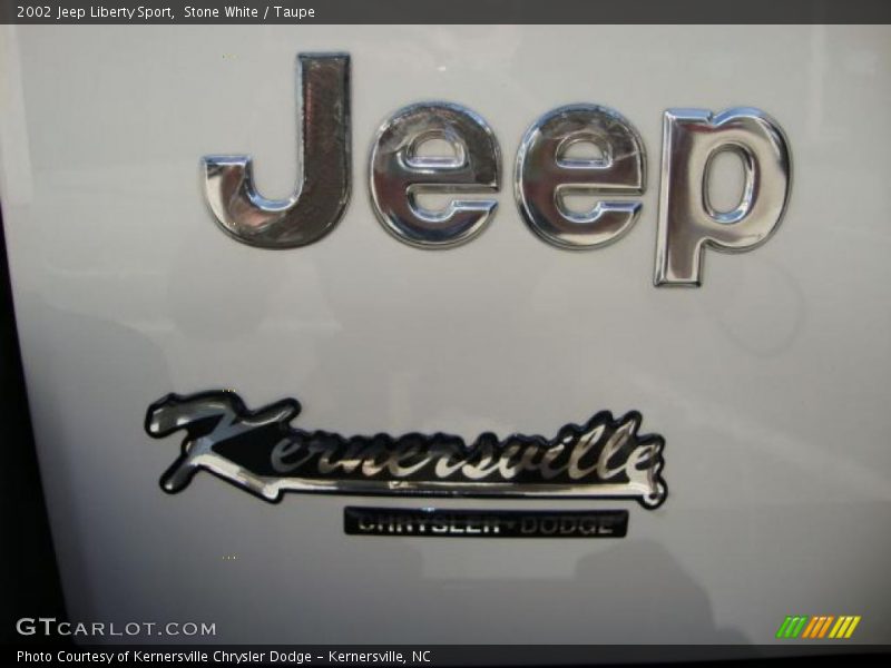 Stone White / Taupe 2002 Jeep Liberty Sport