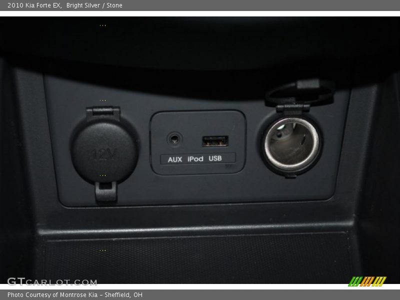 Bright Silver / Stone 2010 Kia Forte EX