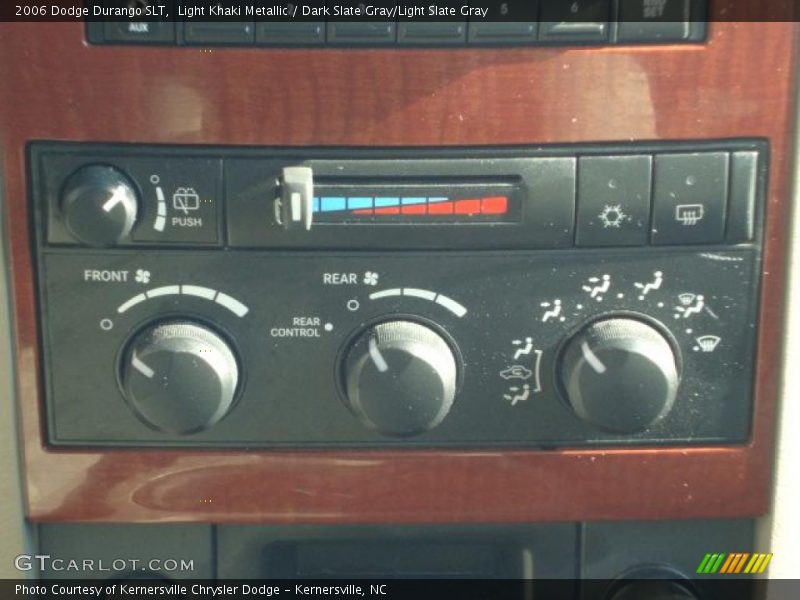 Light Khaki Metallic / Dark Slate Gray/Light Slate Gray 2006 Dodge Durango SLT