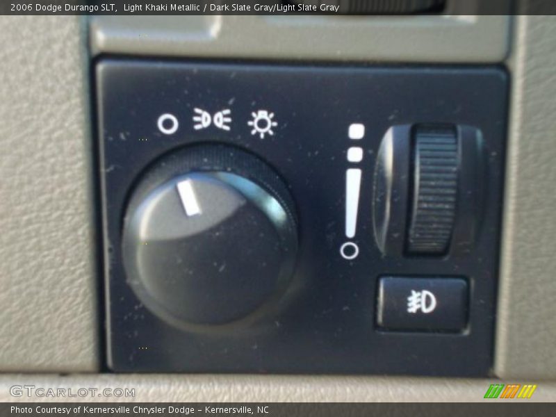 Light Khaki Metallic / Dark Slate Gray/Light Slate Gray 2006 Dodge Durango SLT