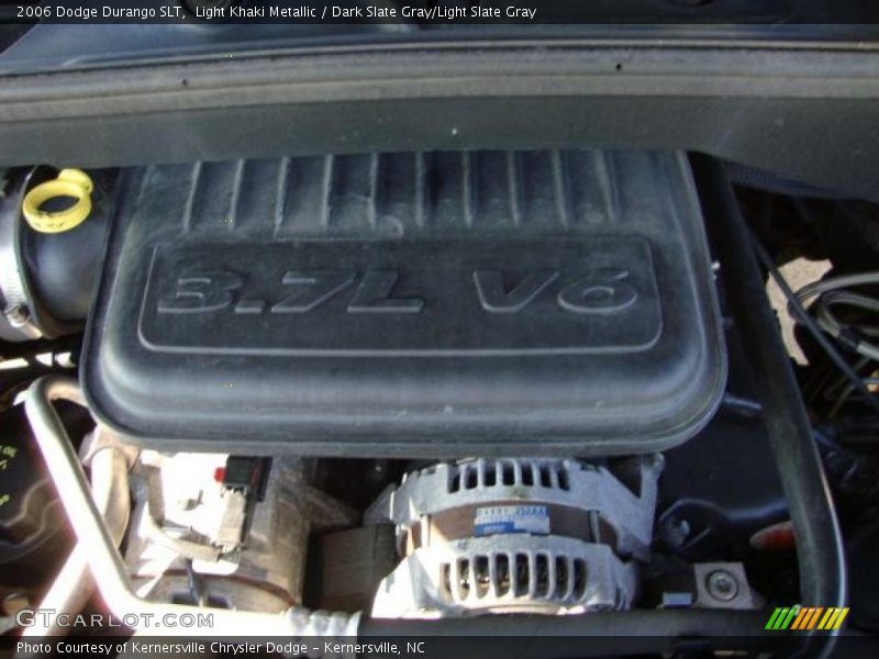 Light Khaki Metallic / Dark Slate Gray/Light Slate Gray 2006 Dodge Durango SLT