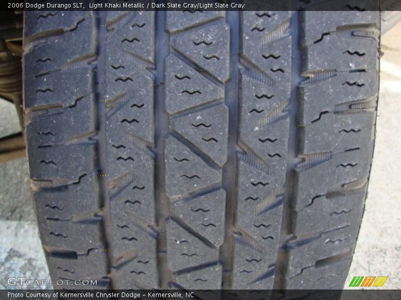 Light Khaki Metallic / Dark Slate Gray/Light Slate Gray 2006 Dodge Durango SLT