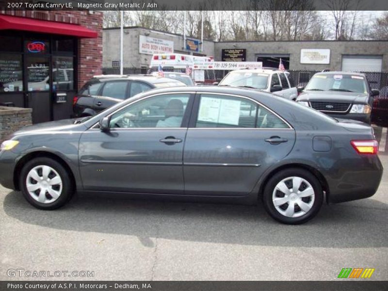 Magnetic Gray Metallic / Ash 2007 Toyota Camry LE